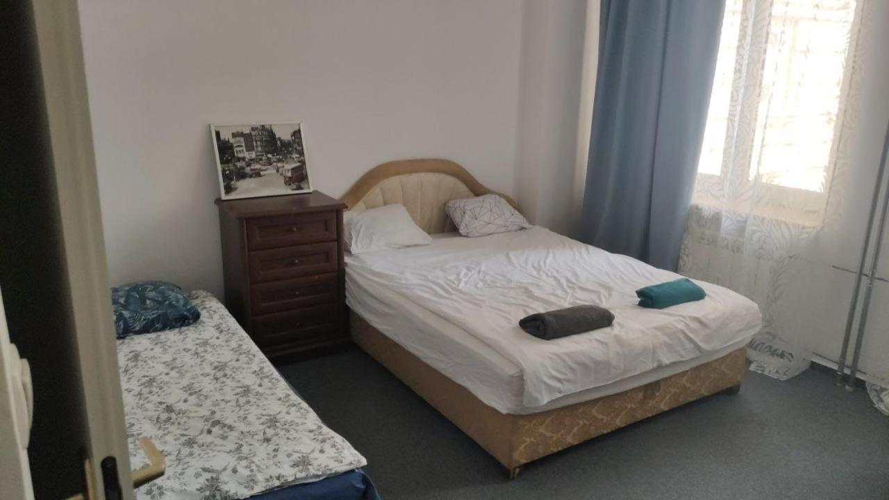 Rooms In The Centrum Of วอร์ซอ ภายนอก รูปภาพ
